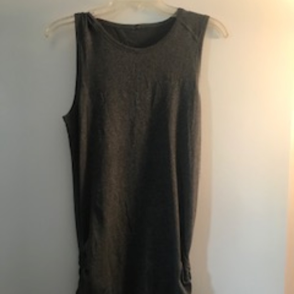 Lululemon Scrunch Grey Dress Size 6